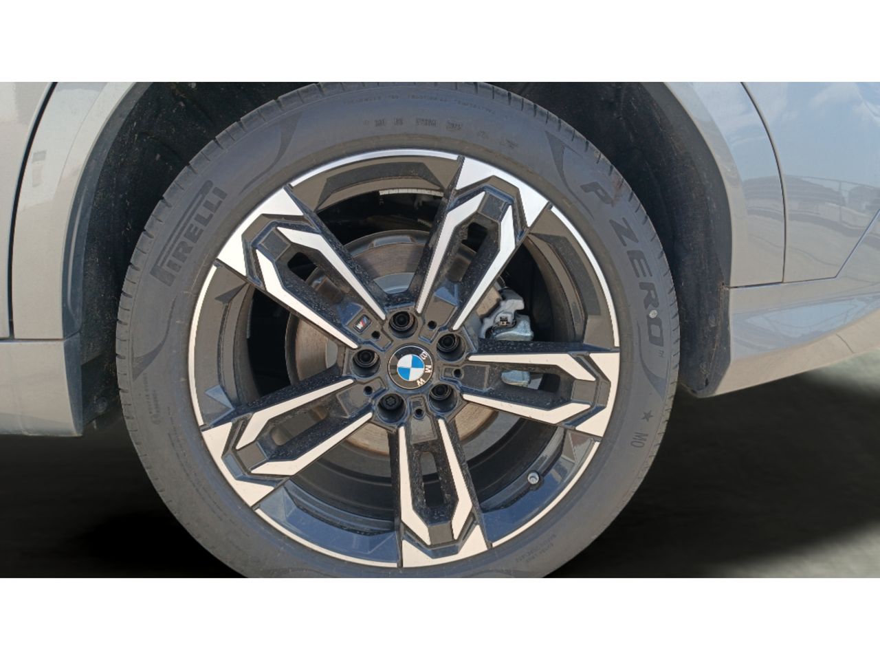 BMW iX2 eDrive20 150 kW (204 CV) - Foto 2