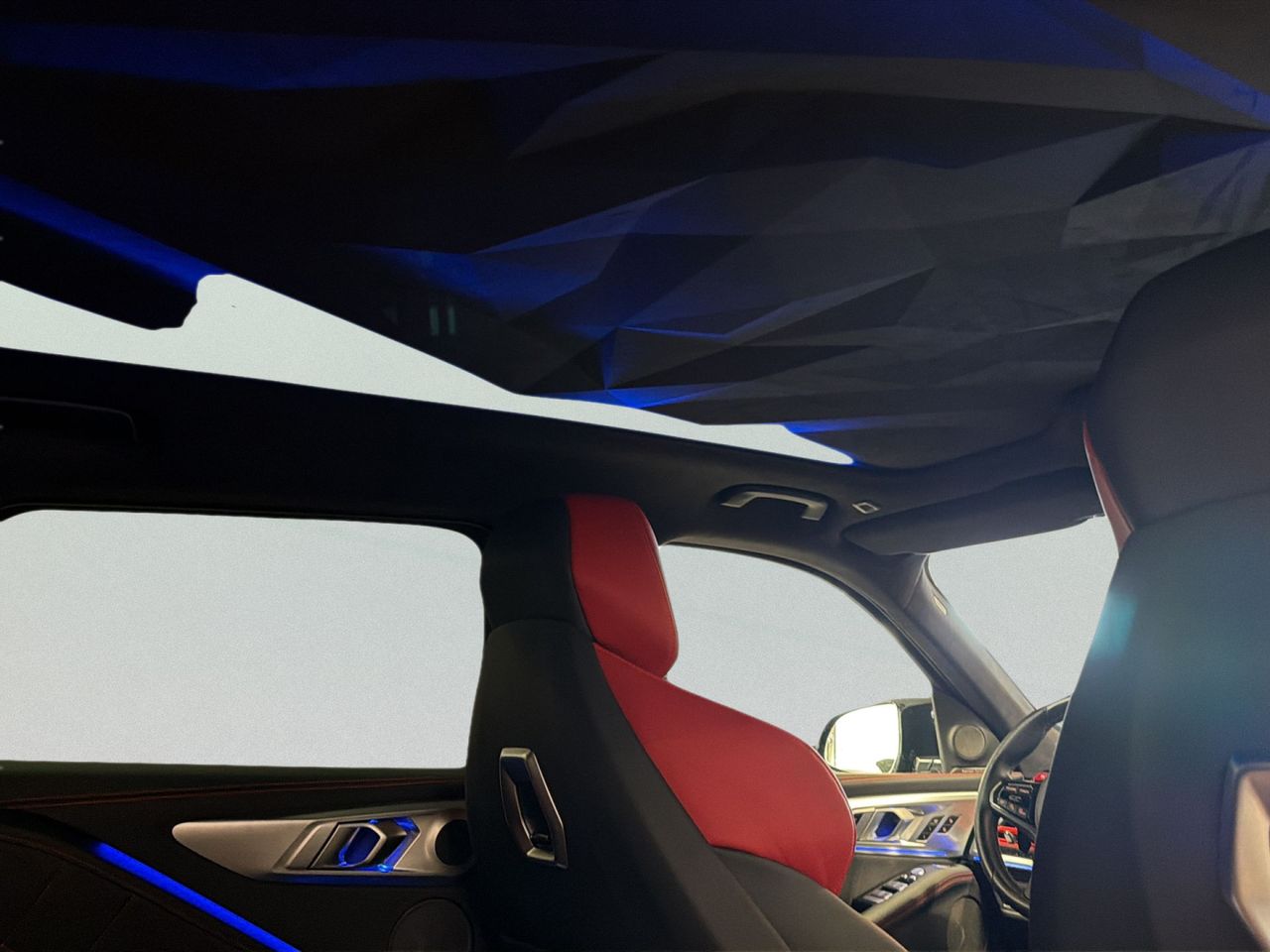 BMW XM Label Red 550 kW (748 CV) - Foto 2