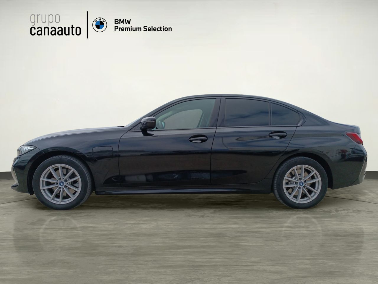 BMW Serie 3 320e 150 kW (204 CV) - Foto 2