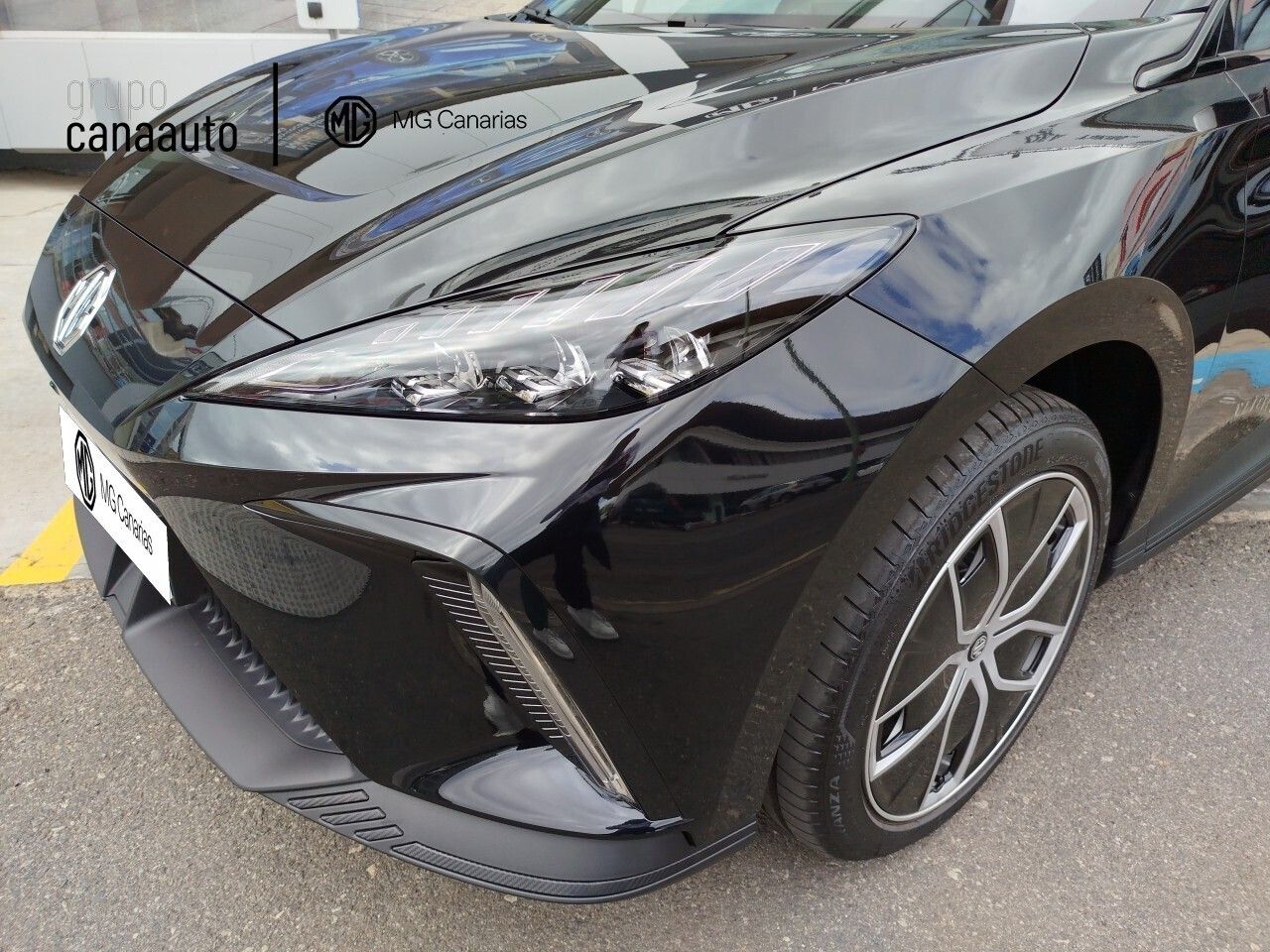 MG MG4 BEV 64KWH LUXURY 204 5P - Foto 2