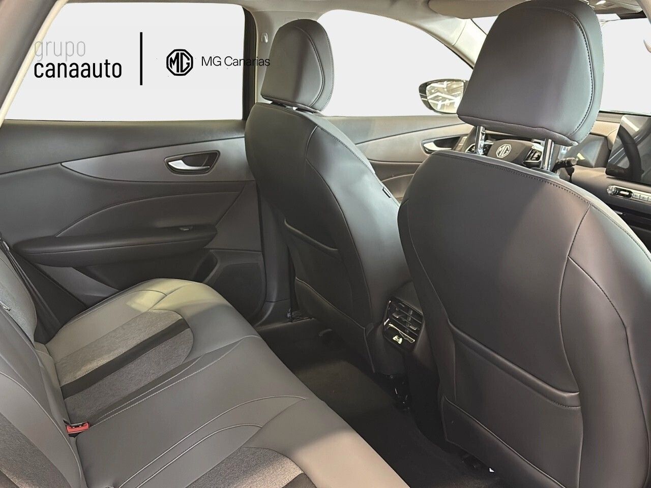 MG S5 BEV 64KWH LUXURY 231 5P - Foto 2