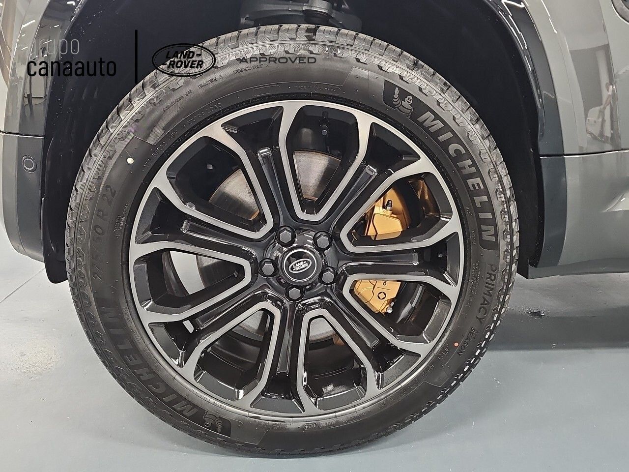 Land-Rover Defender 3.0 D250 MHEV X-DYNAMIC SE 110 AUTO 4 249 5P - Foto 2