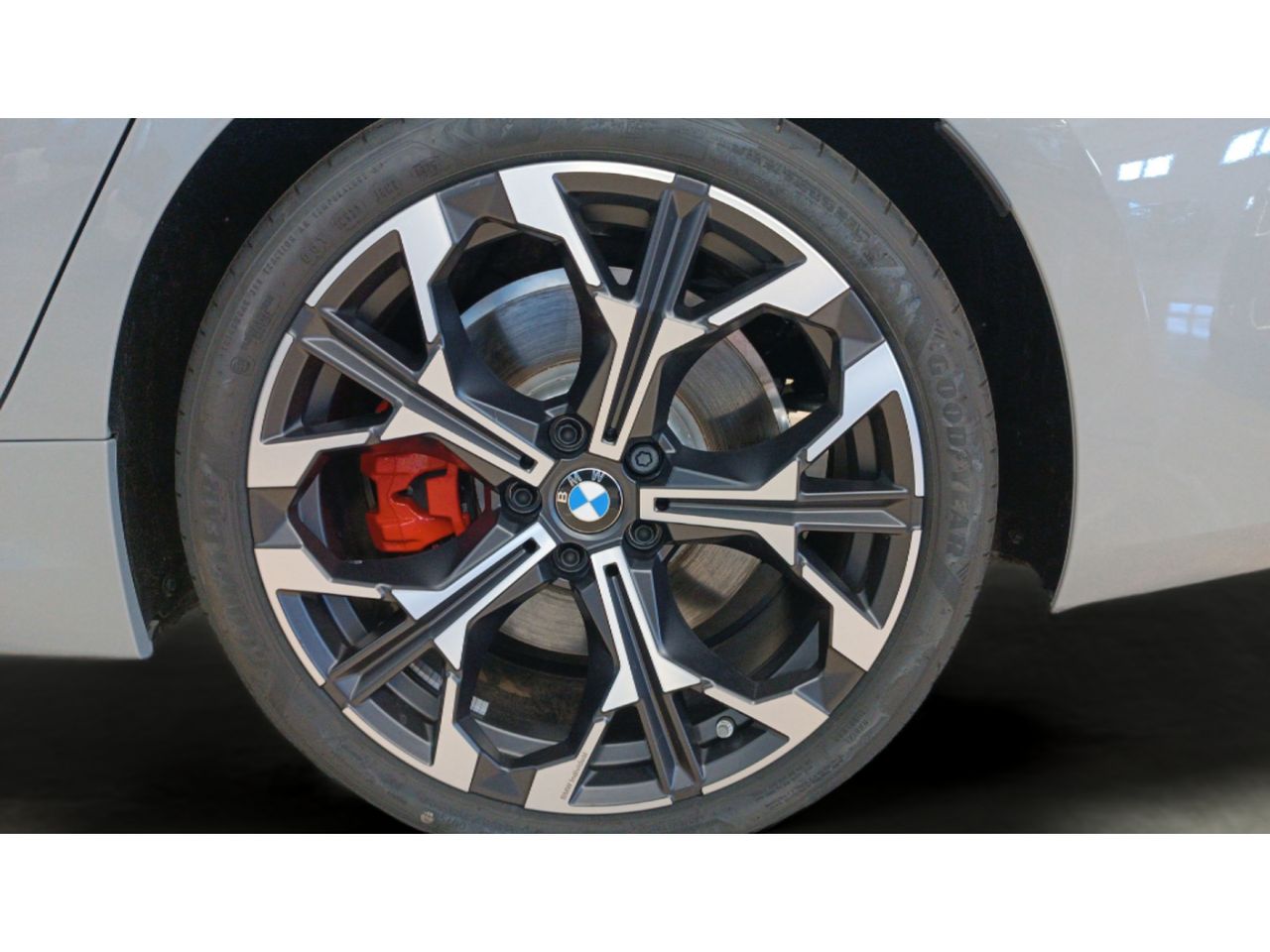 BMW Serie 3 320i 135 kW (184 CV) - Foto 2