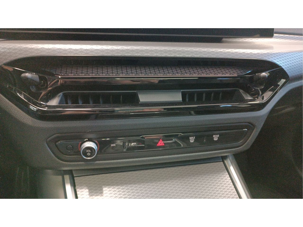 BMW Serie 3 320i 135 kW (184 CV) - Foto 2