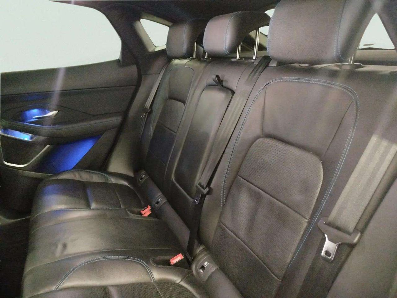 Jaguar E-Pace 2.0 P 147KW R-DYNAMIC SE AUTO 4WD 200 5P - Foto 2