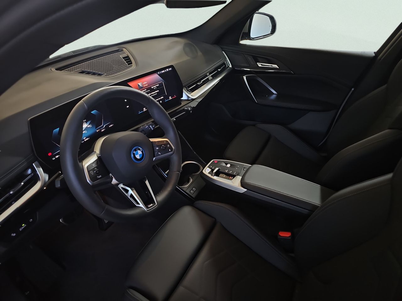 BMW iX1 xDrive30 230 kW (313 CV) - Foto 2