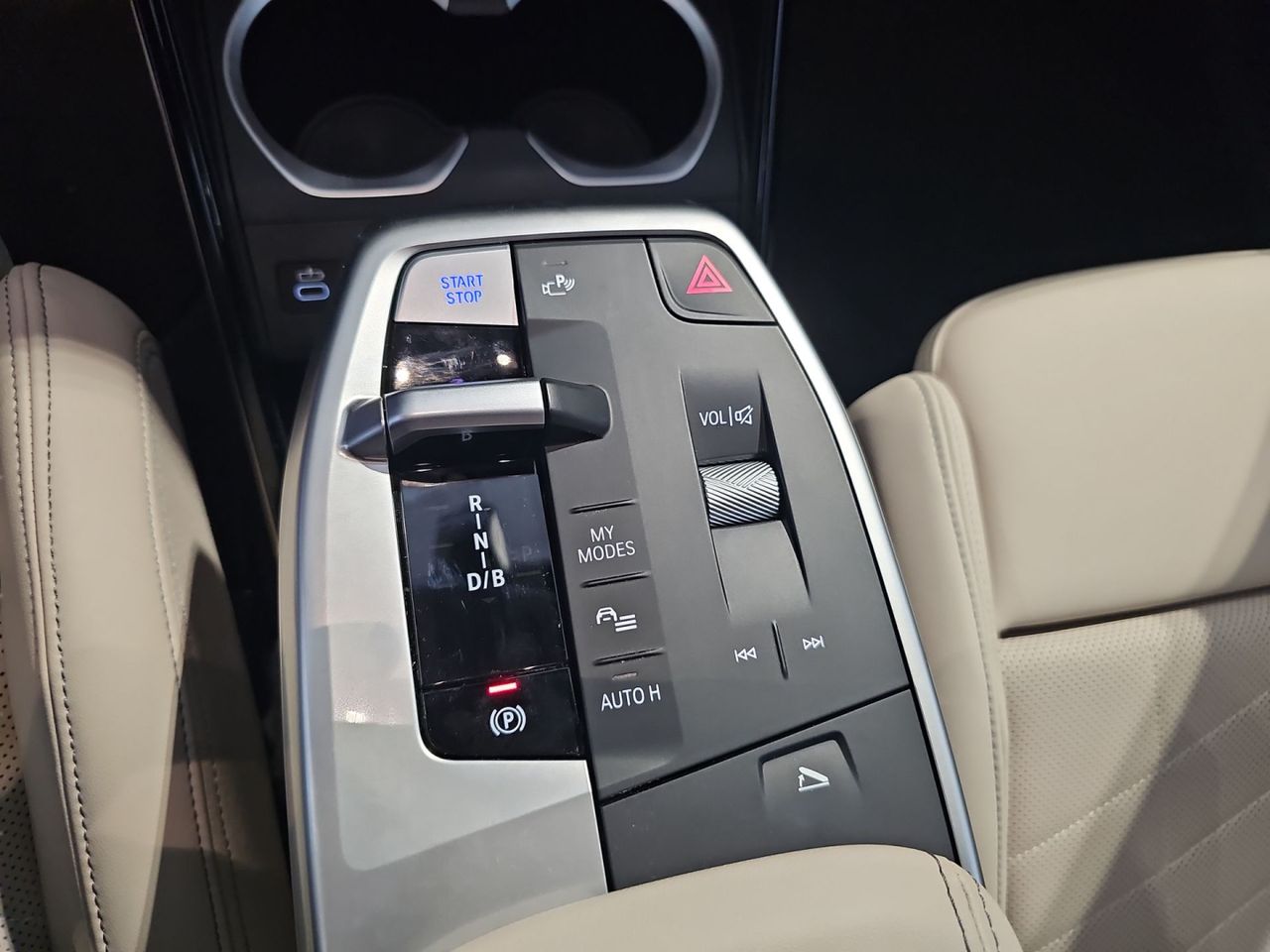 BMW iX2 eDrive20 150 kW (204 CV) - Foto 2