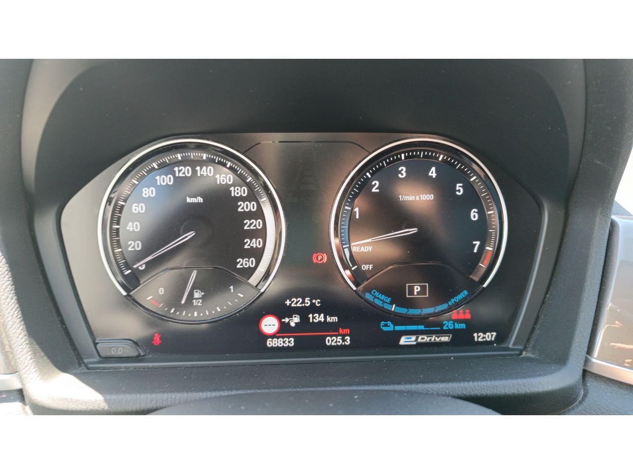 BMW X1 xDrive25e 162 kW (220 CV) - Foto 2