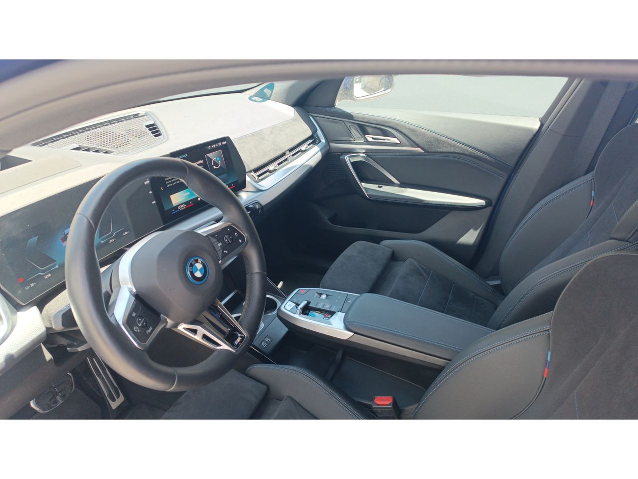 BMW iX2 eDrive20 150 kW (204 CV) - Foto 2
