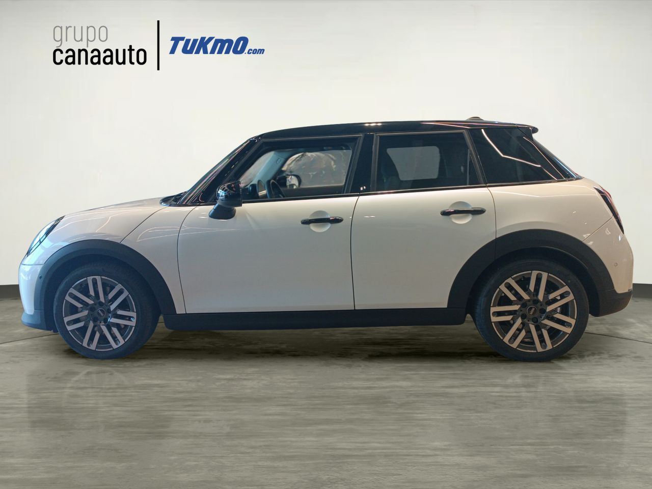MINI Cooper C 115 kW (156 CV) - Foto 2