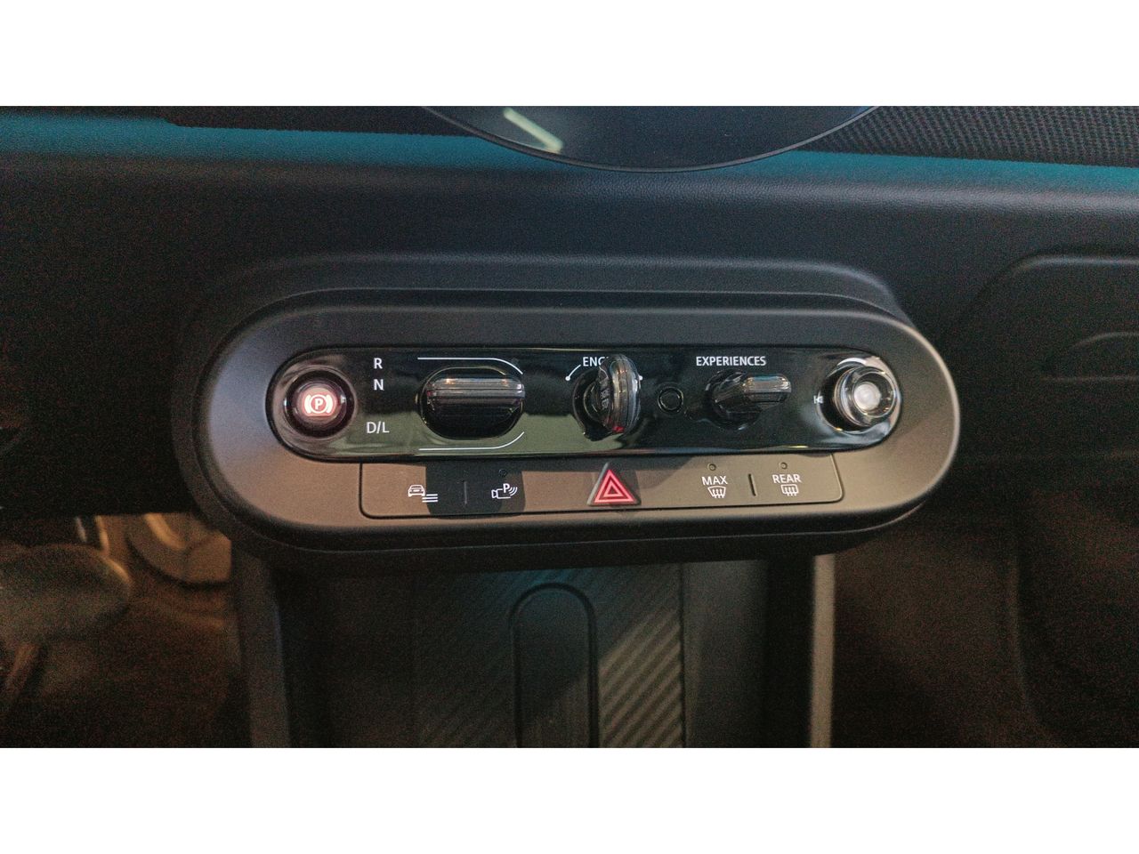 MINI Cooper C 115 kW (156 CV) - Foto 2