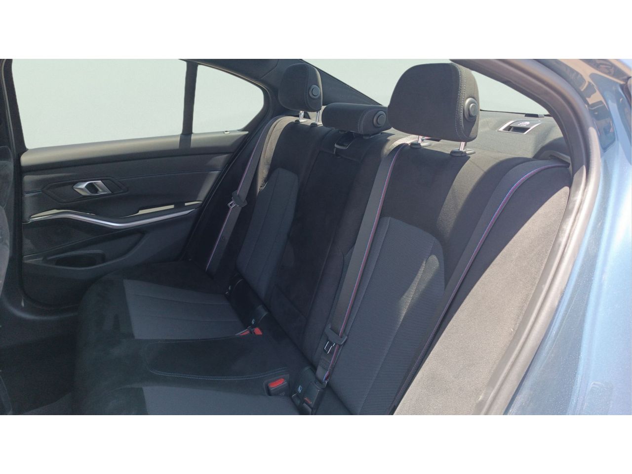 BMW Serie 3 330e 215 kW (292 CV) - Foto 2