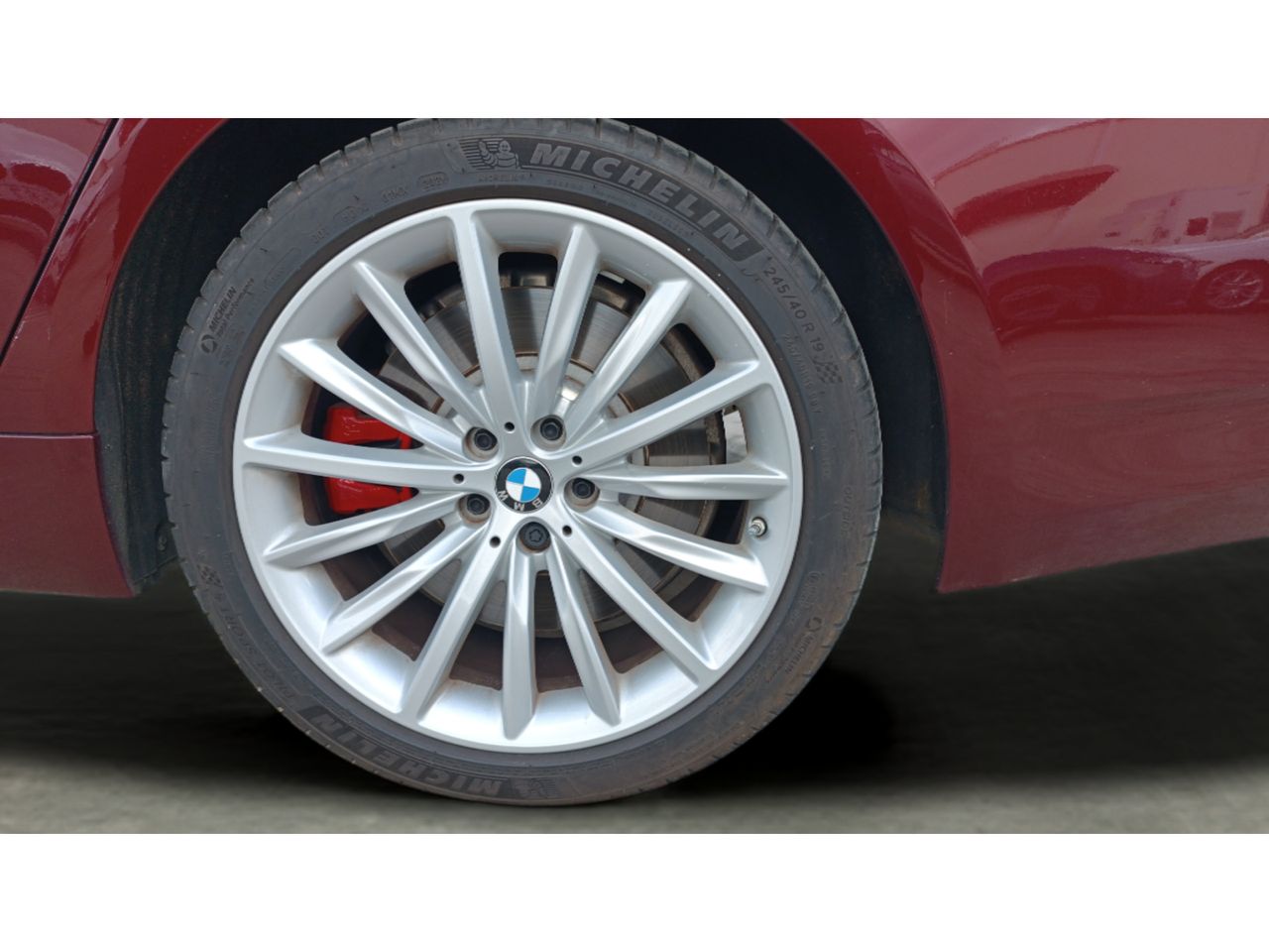BMW Serie 5 540i 245 kW (333 CV) - Foto 2