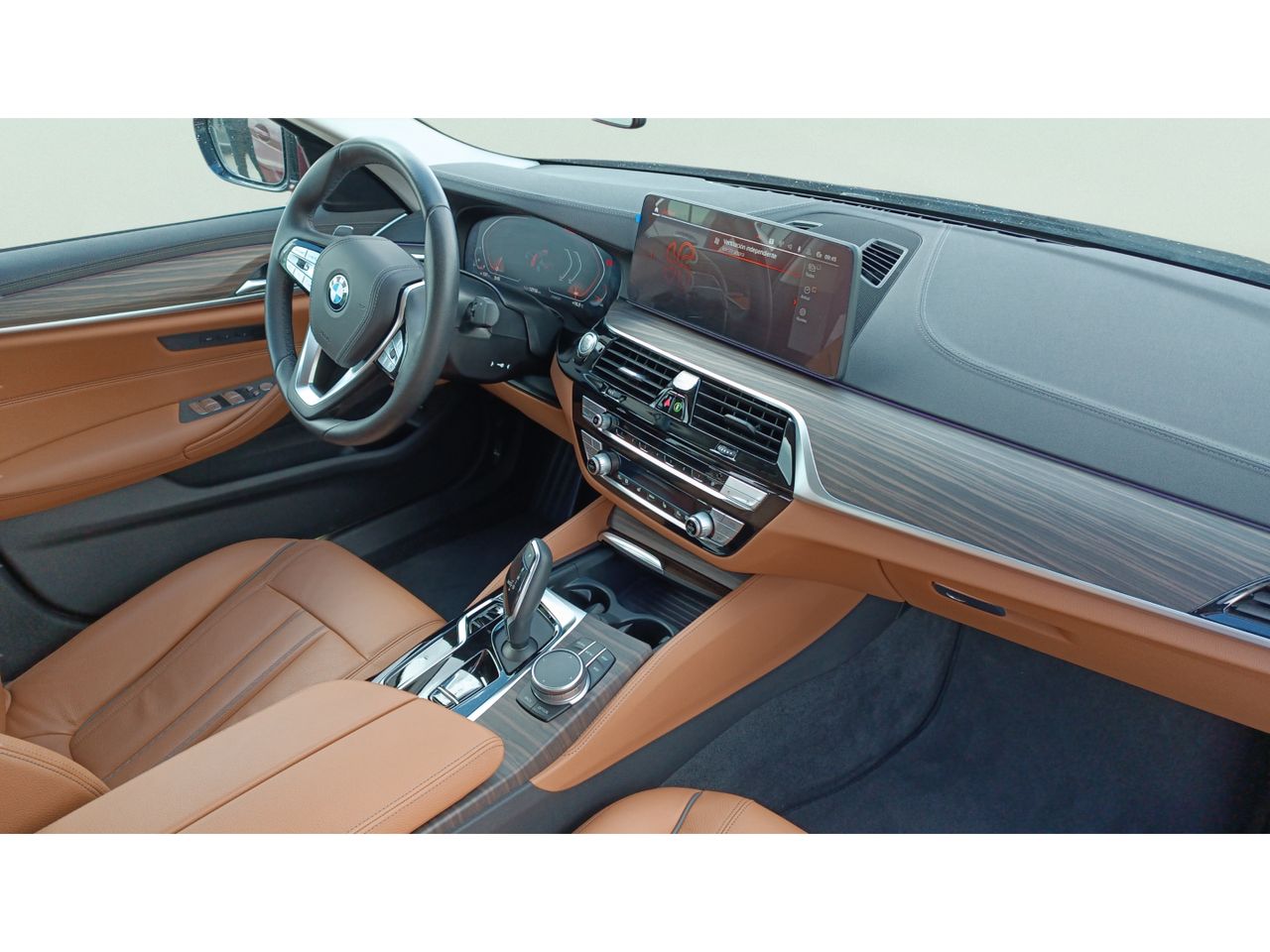 BMW Serie 5 540i 245 kW (333 CV) - Foto 2