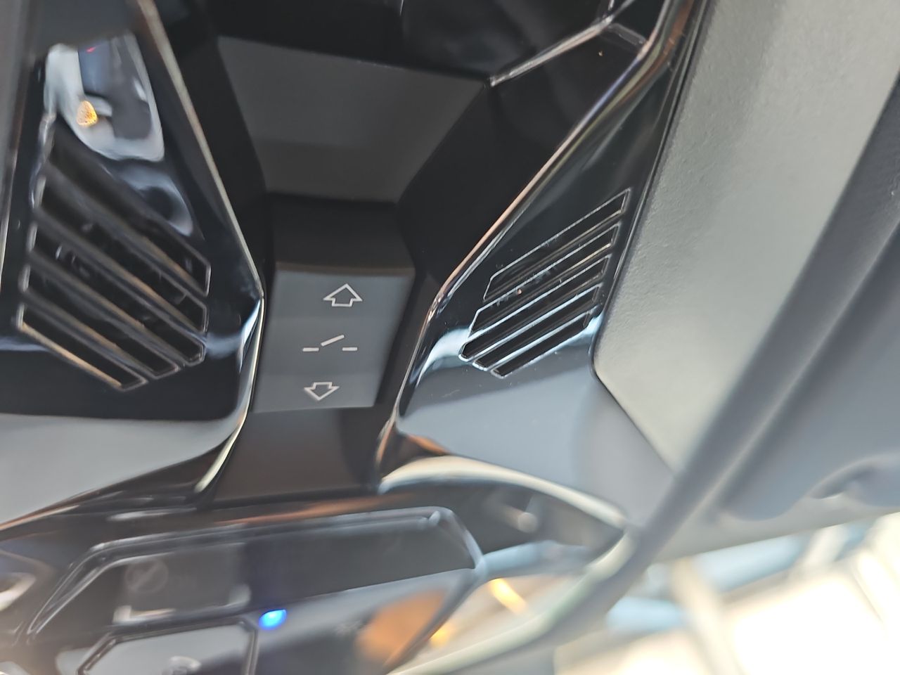BMW iX1 eDrive20 150 kW (204 CV) - Foto 2