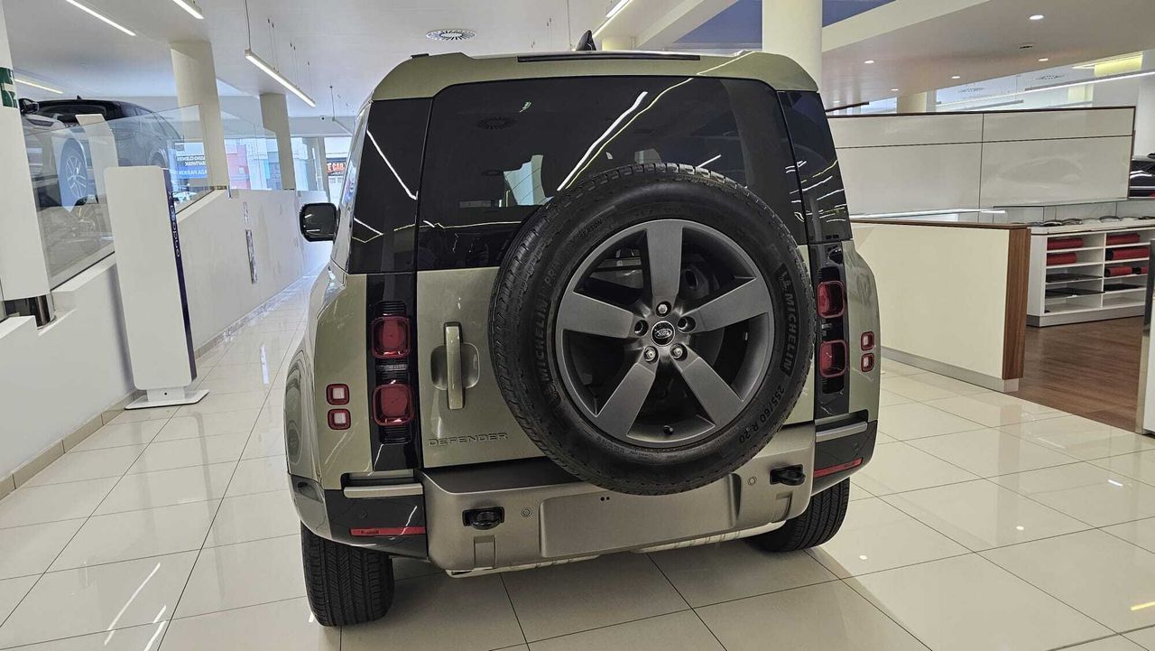 Land-Rover Defender 90 3.0D 250CV X-Dynamic SE - Foto 2