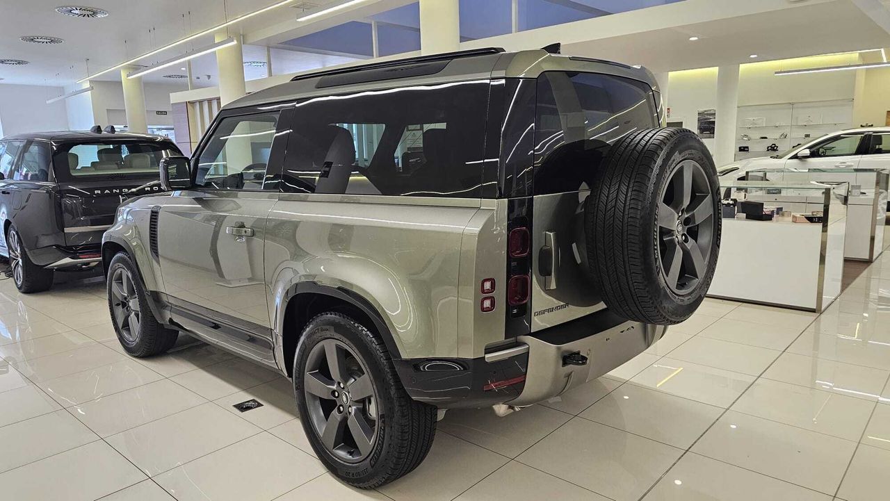 Land-Rover Defender 90 3.0D 250CV X-Dynamic SE - Foto 2