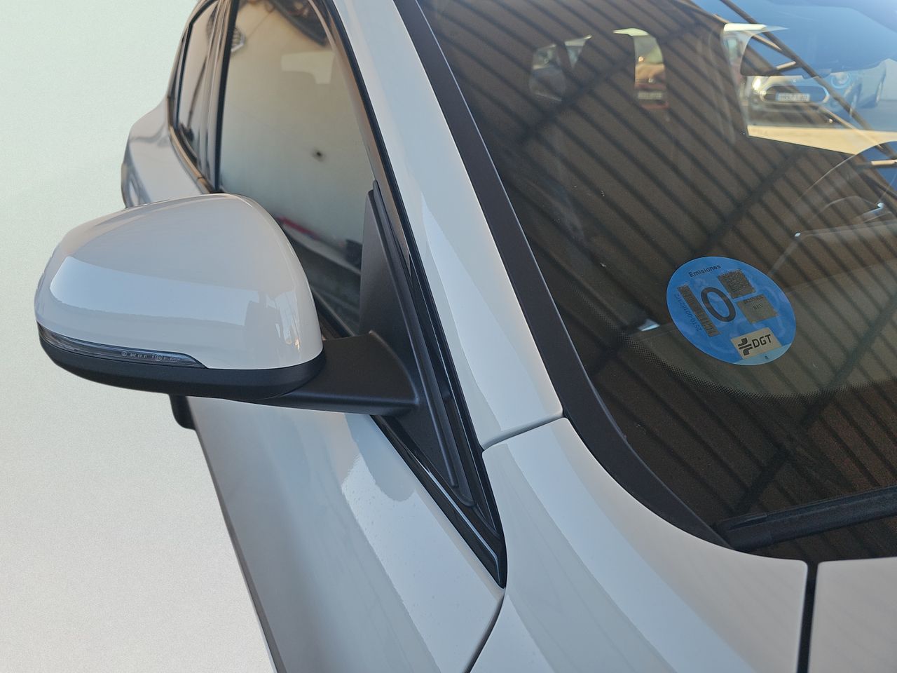 BMW iX2 eDrive20 150 kW (204 CV) - Foto 2