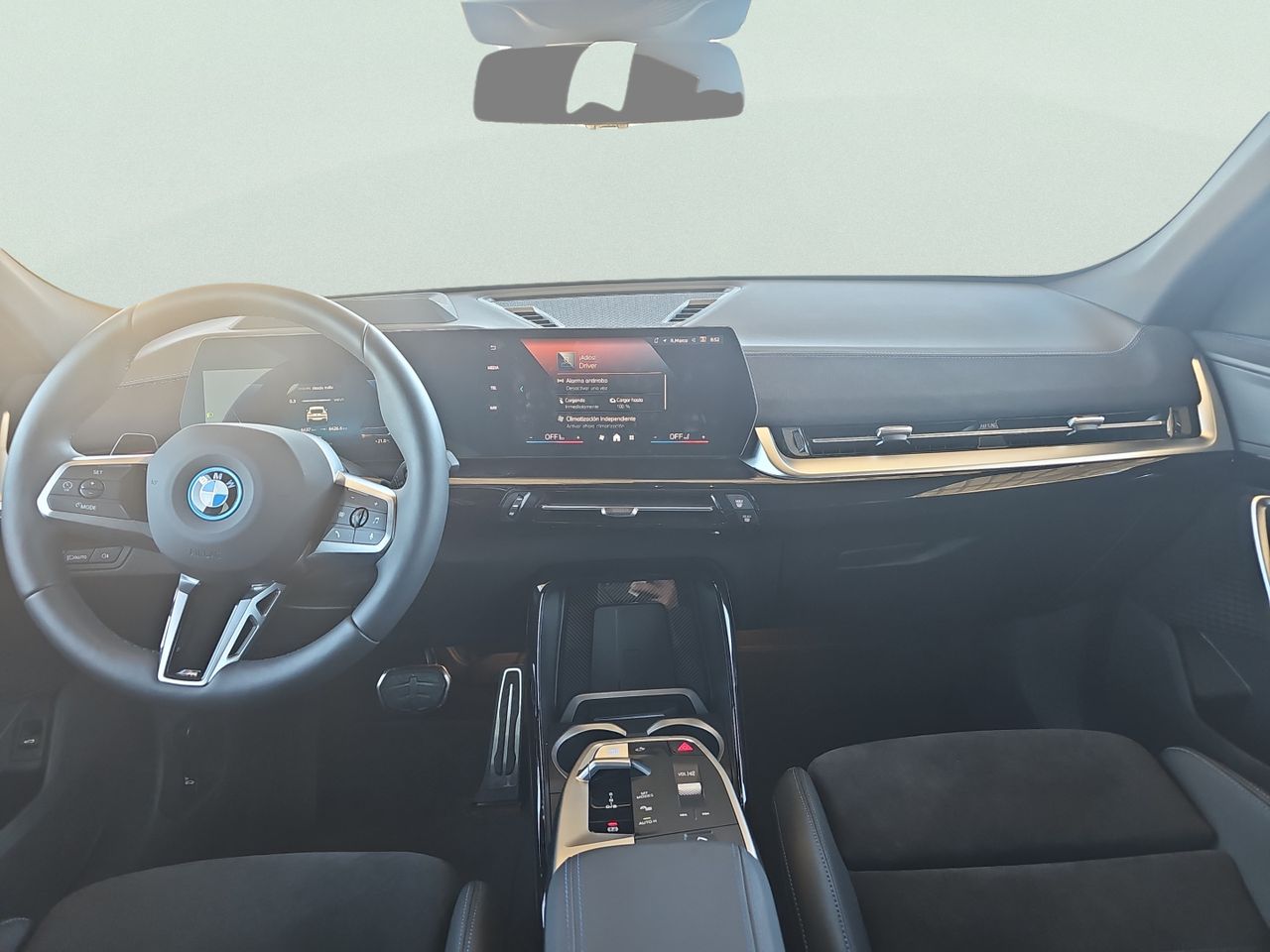 BMW iX2 eDrive20 150 kW (204 CV) - Foto 2