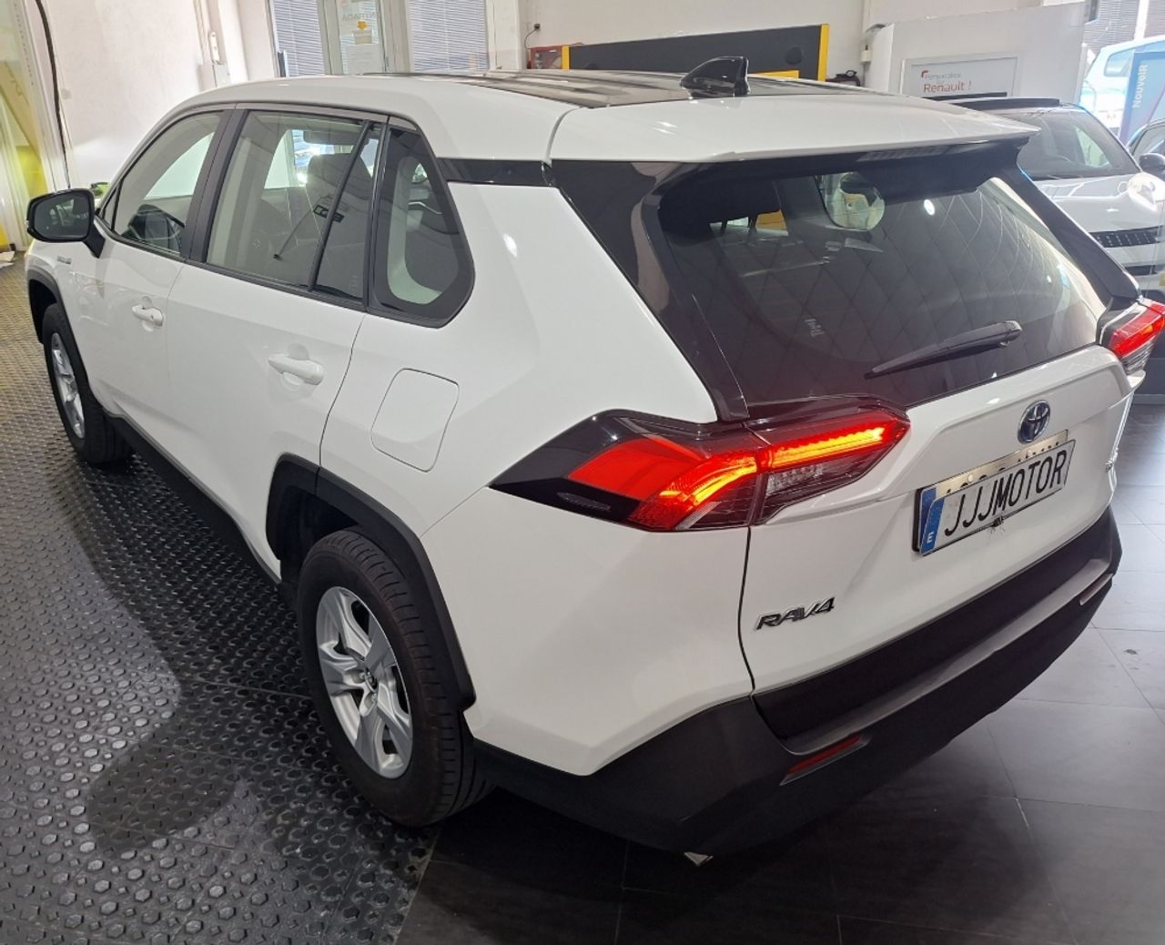 Toyota Rav4 Hybrid 4x4 Business - foto 6