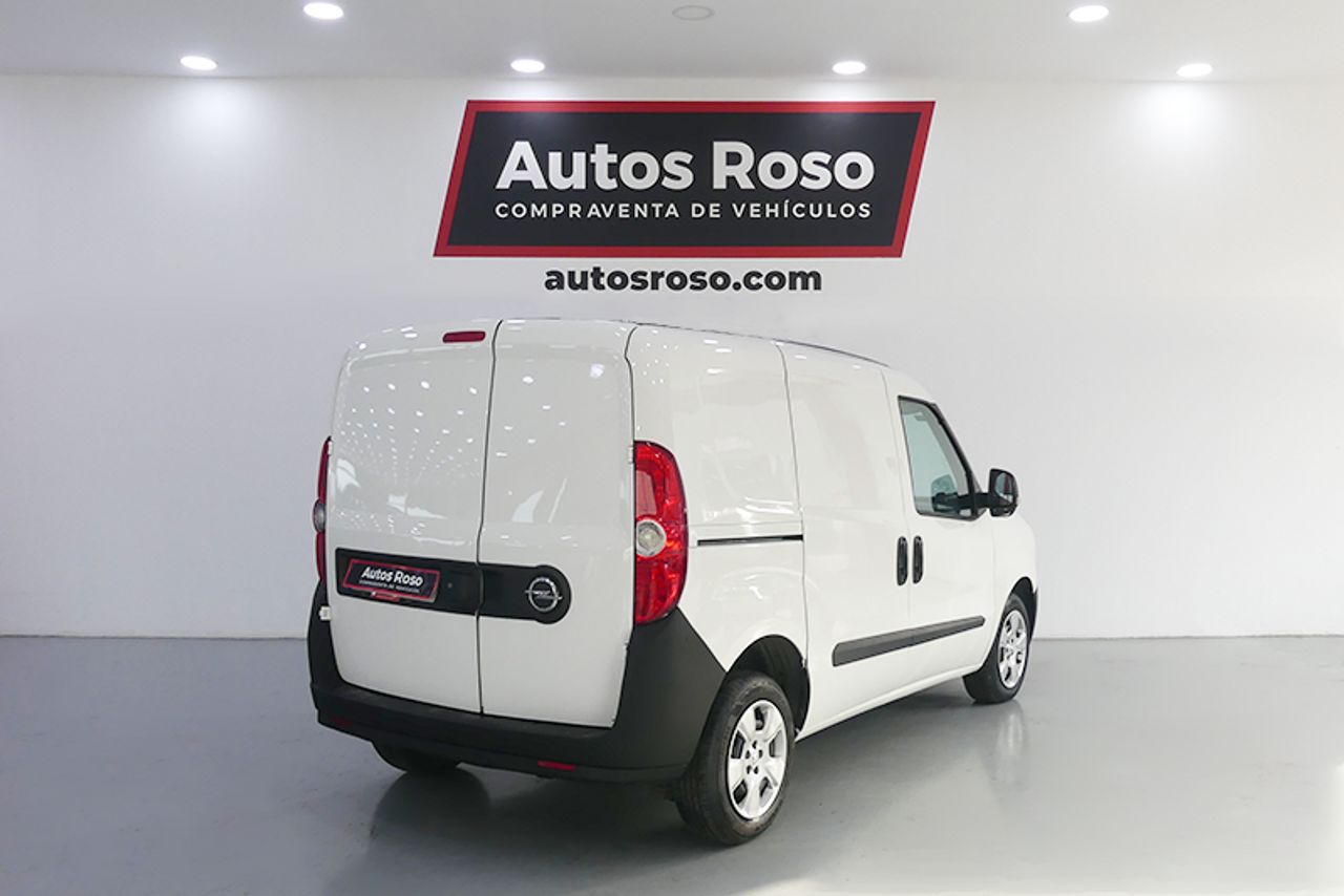 Imagen extra de Opel Combo Tour Expression 1.3 CDTI L1 H1