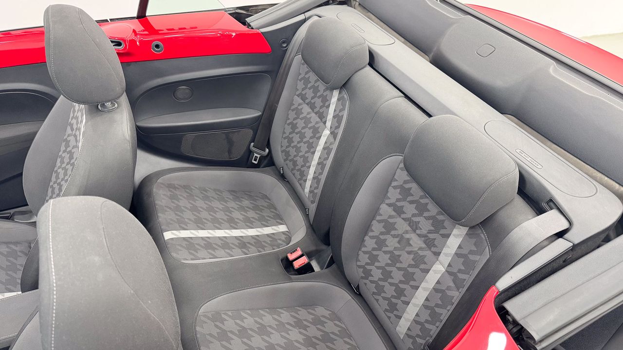 Imagen extra de Volkswagen Beetle Cabrio Beetlemanía 1.2 TSI 105CV BMT