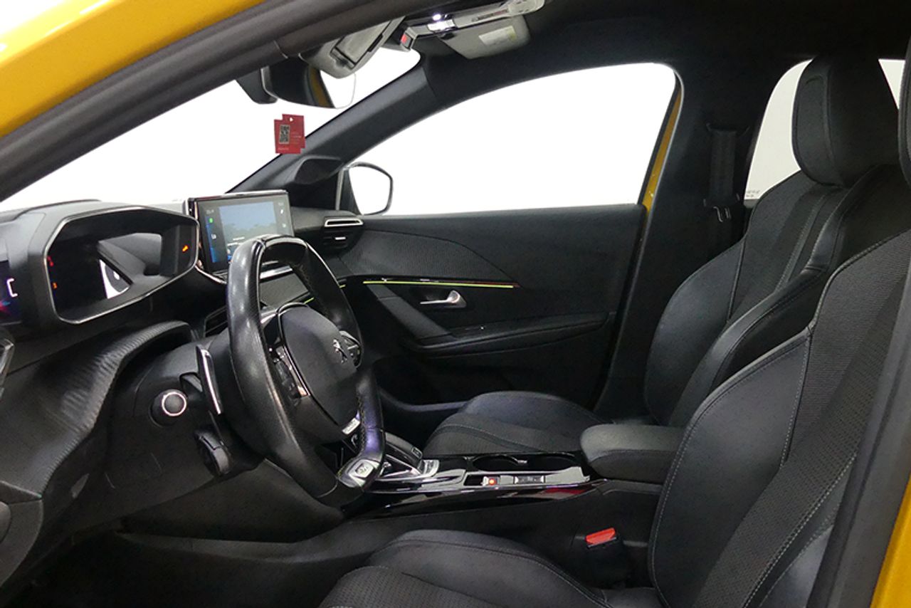 Imagen extra de Peugeot 208 PureTech 73kW (100CV) EAT8 GT Pack