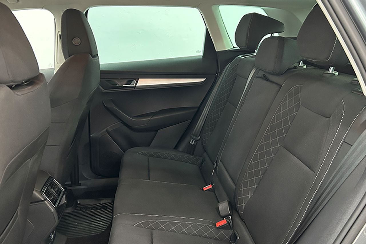 Imagen extra de Skoda Karoq 1.5 TSI 110kW (150CV) ACT Style