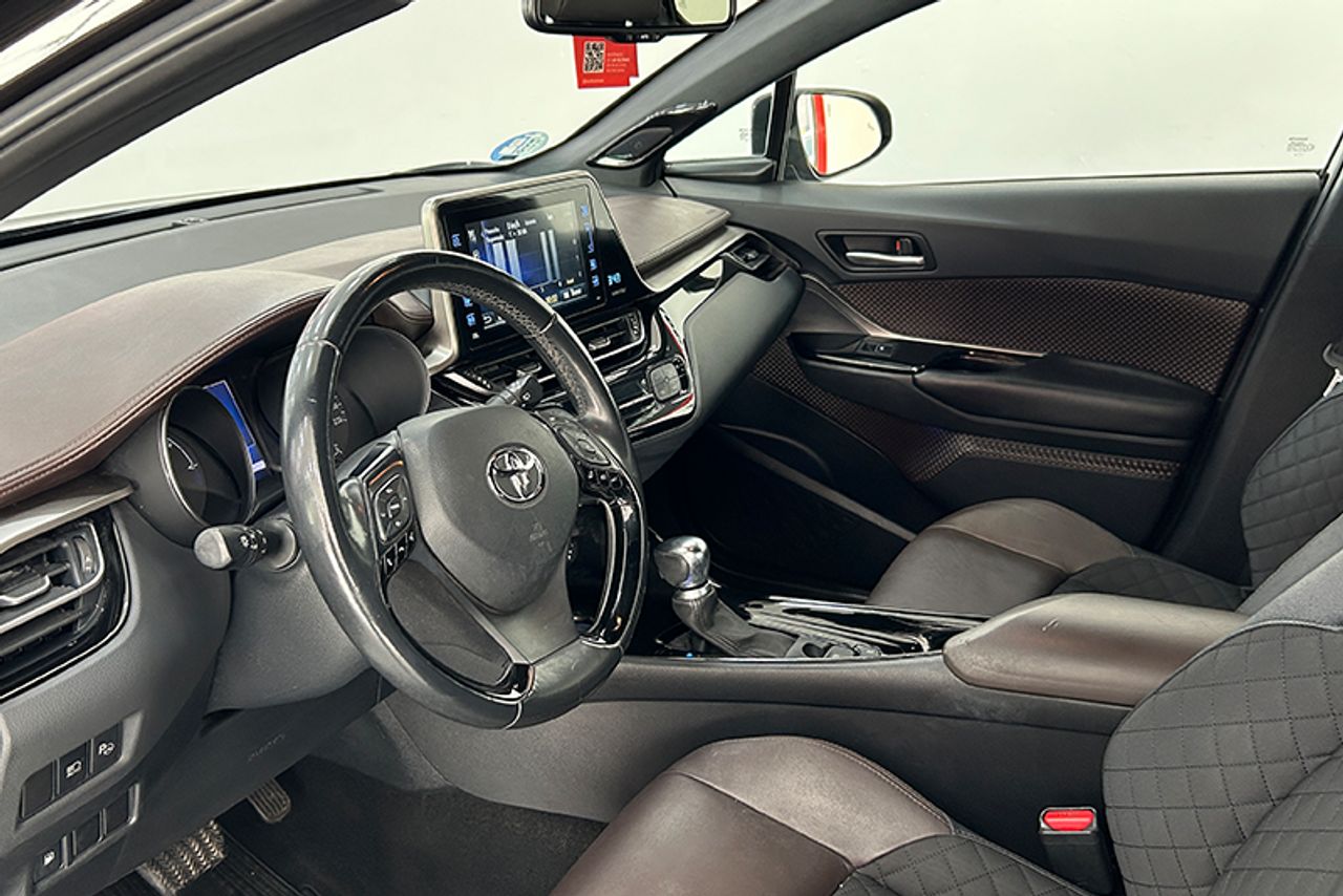 Imagen extra de Toyota C-HR 1.8 125H Advance P.Plus P. Luxury