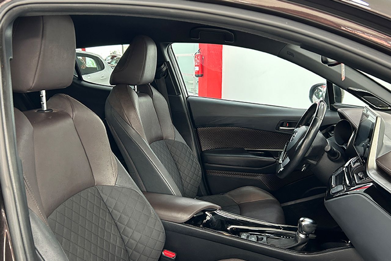 Imagen extra de Toyota C-HR 1.8 125H Advance P.Plus P. Luxury