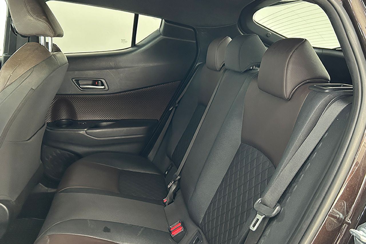Imagen extra de Toyota C-HR 1.8 125H Advance P.Plus P. Luxury