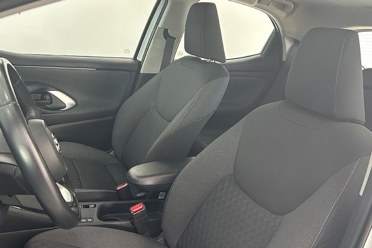 Imagen extra de Toyota Yaris 1.5 120H Active Tech