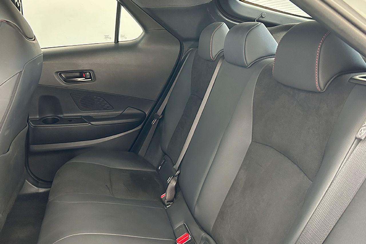 Imagen extra de Toyota C-HR 2.0 200H Premiere Edition GR Sport