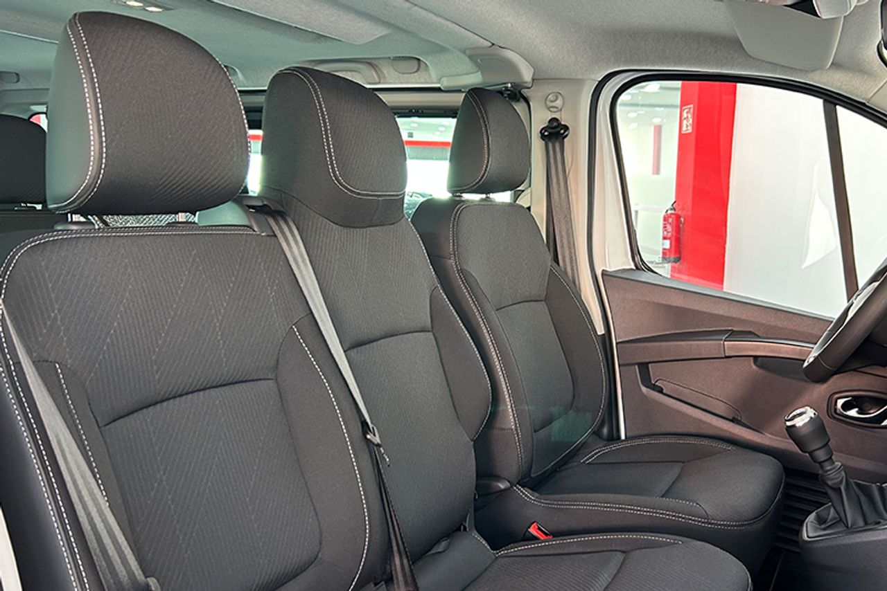 Imagen extra de Renault Trafic Equilibre En Blue dCi 81kW(110CV)
