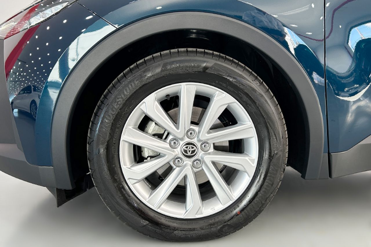 Imagen extra de Toyota C-HR 1.8 140H Advance