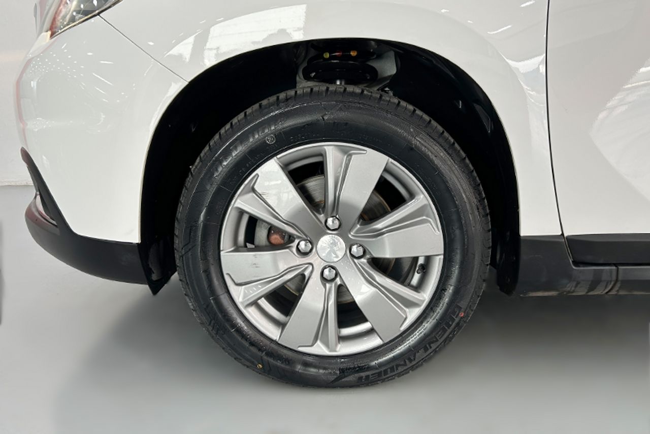 Imagen extra de Peugeot 2008 Allure 1.2 PureTech 81KW (110CV) S&S
