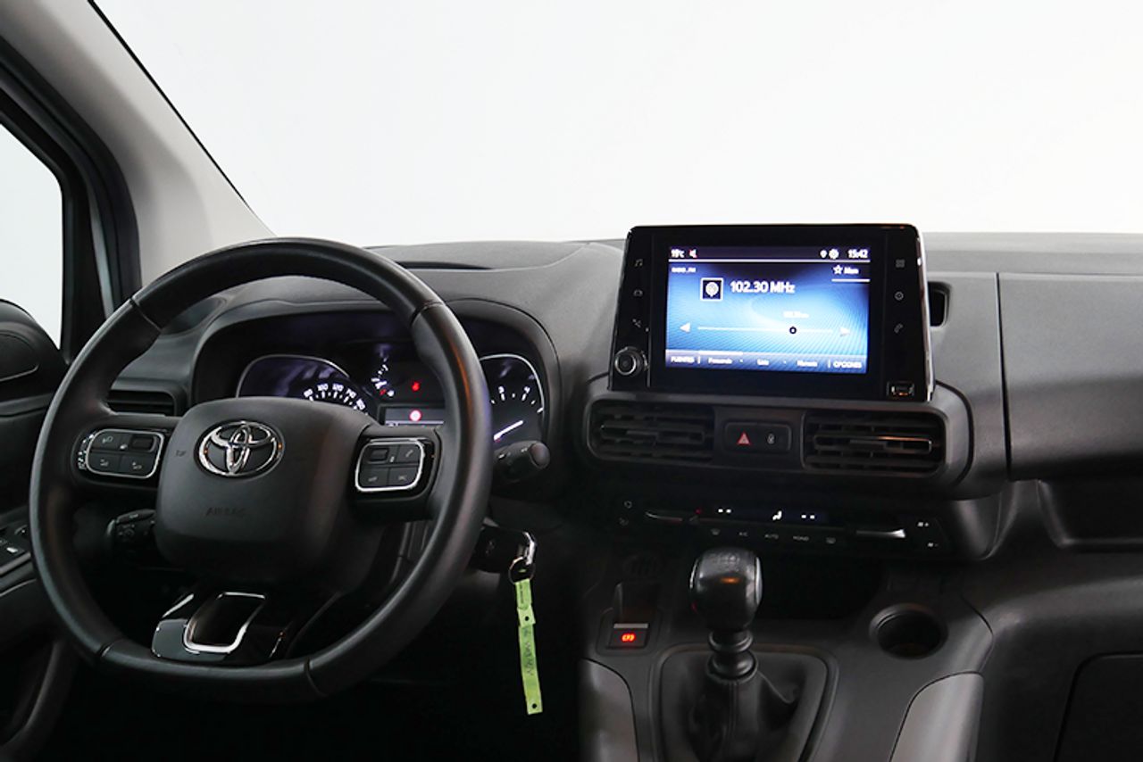 Imagen extra de Toyota Proace City 1.2 81kW (110CV) Family Active L1