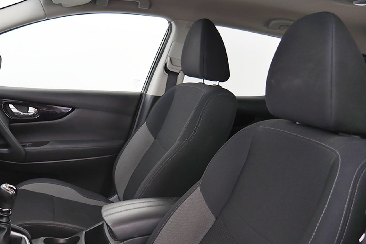 Imagen extra de Nissan Qashqai DIG-T 103 kW (140 CV) E6D ACENTA