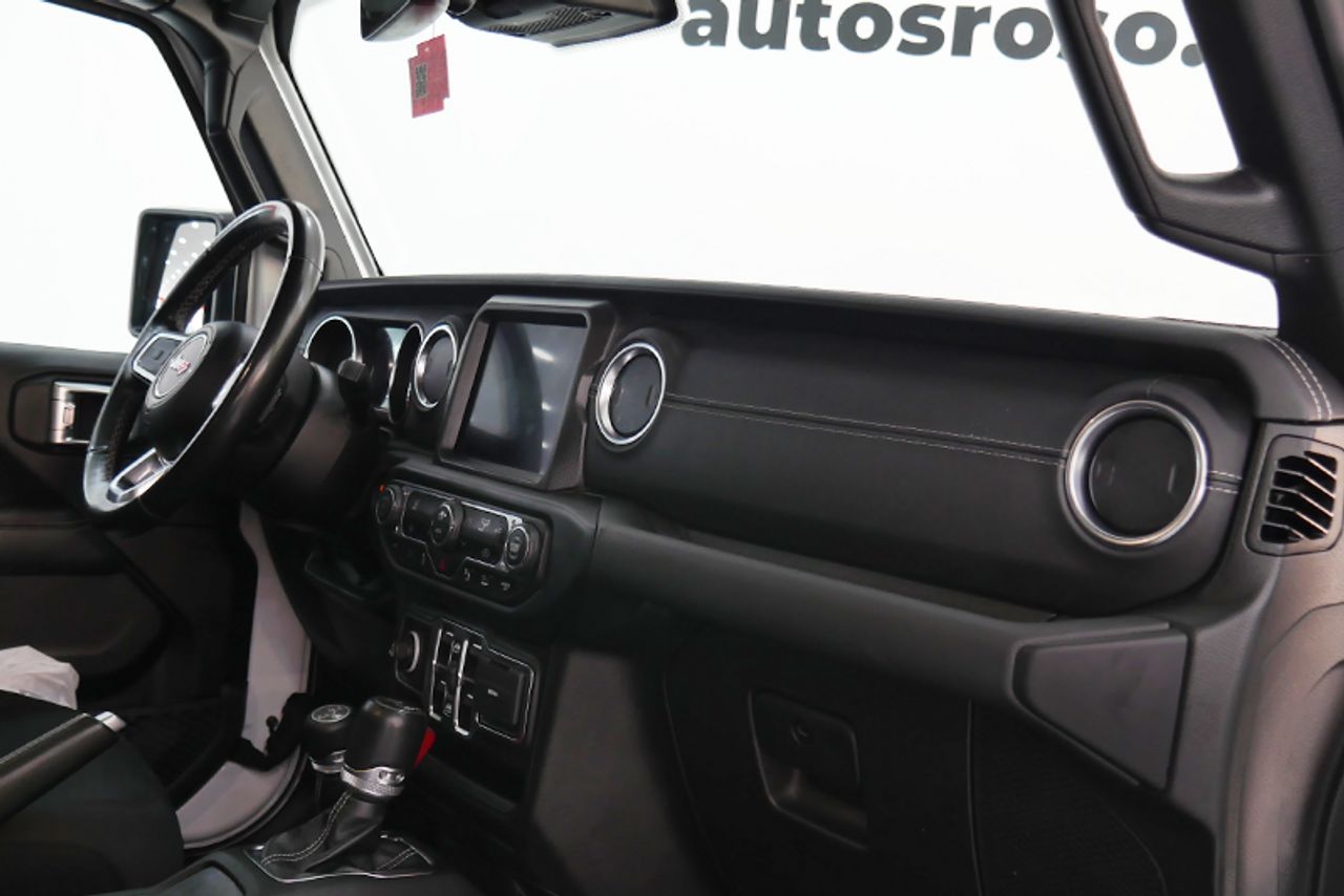 Imagen extra de Jeep Wrangler 4p 2.0 380CV Sahara 8ATX E6D