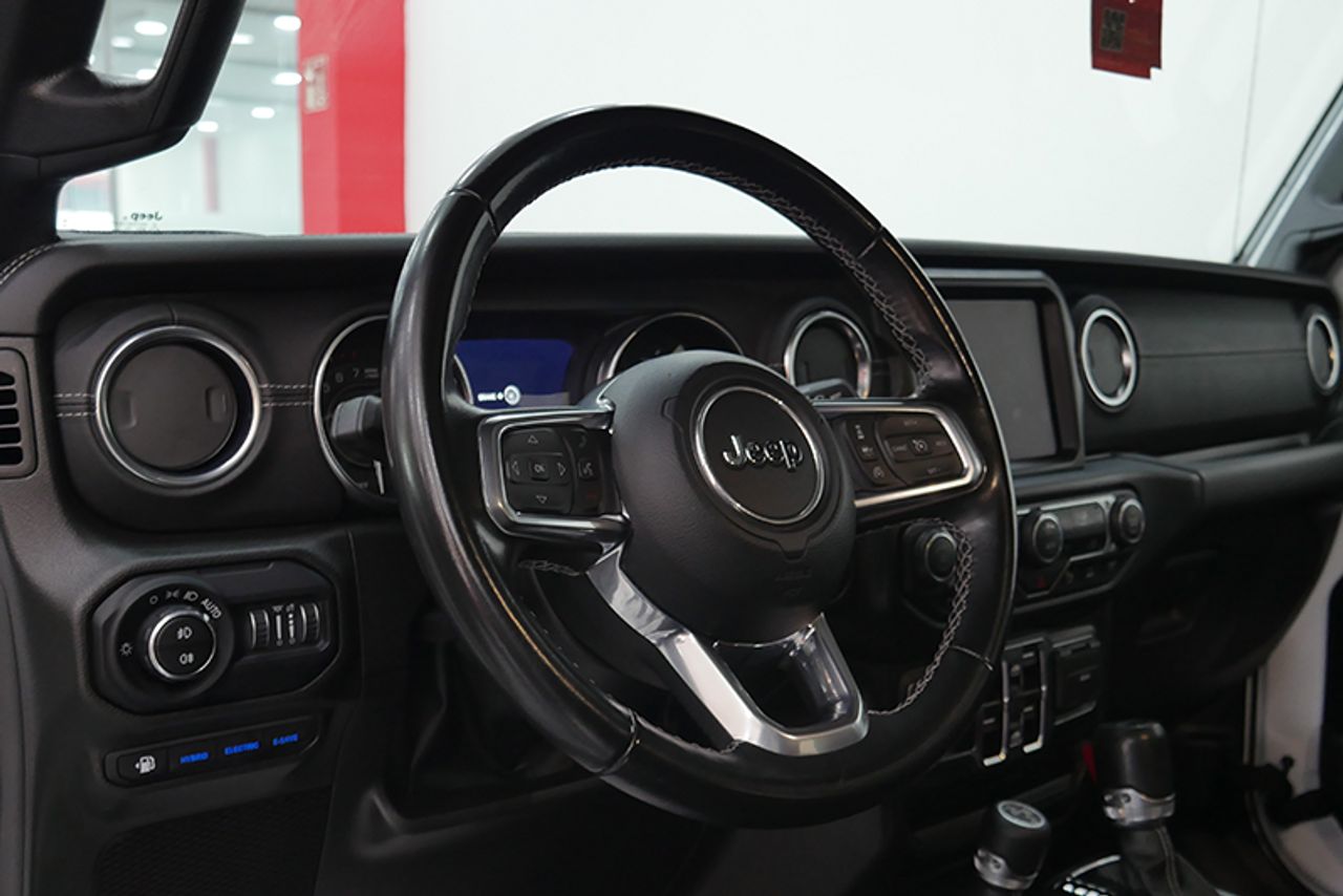 Imagen extra de Jeep Wrangler 4p 2.0 380CV Sahara 8ATX E6D