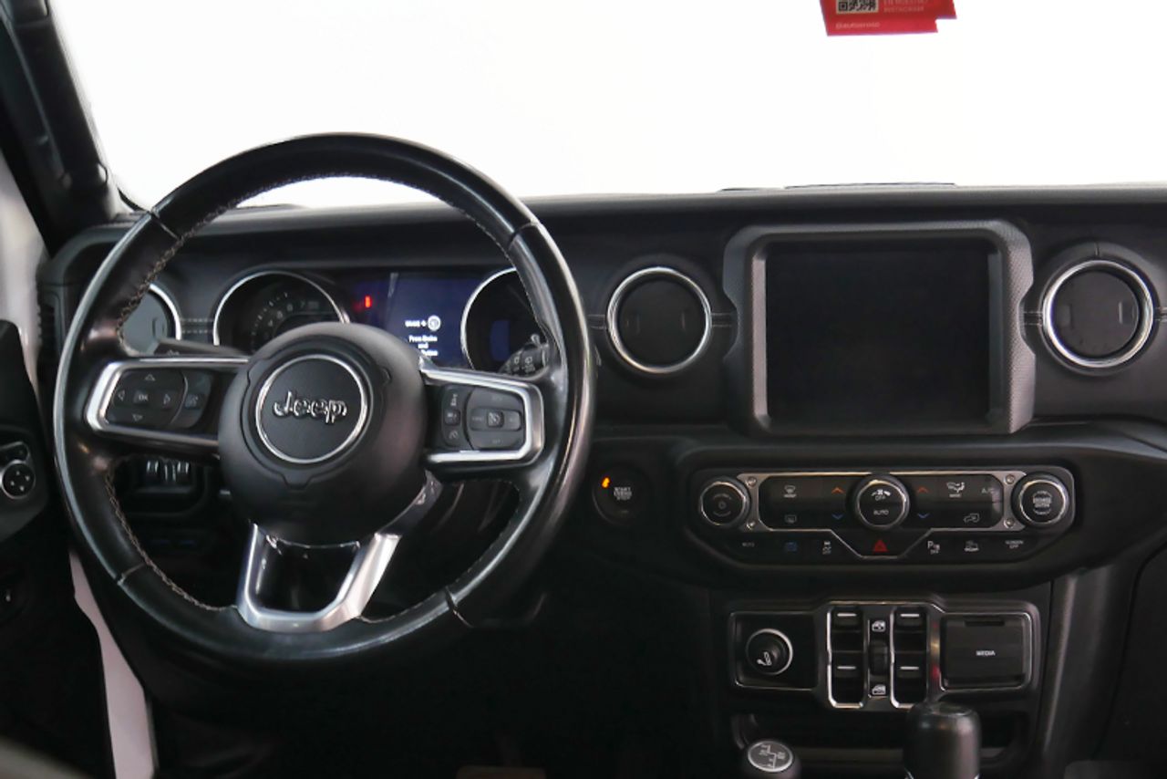 Imagen extra de Jeep Wrangler 4p 2.0 380CV Sahara 8ATX E6D