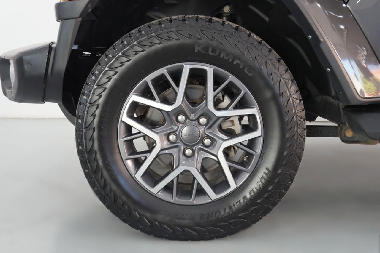 Imagen extra de Jeep Wrangler 4p 2.0 380CV Sahara 8ATX E6D