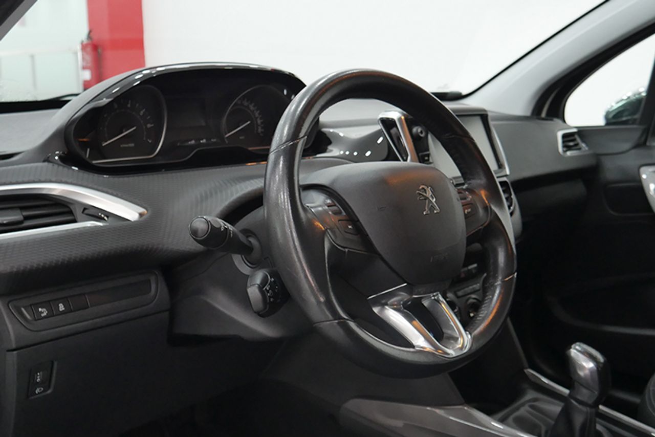 Imagen extra de Peugeot 2008 Style 1.2L PureTech 60KW (82CV)