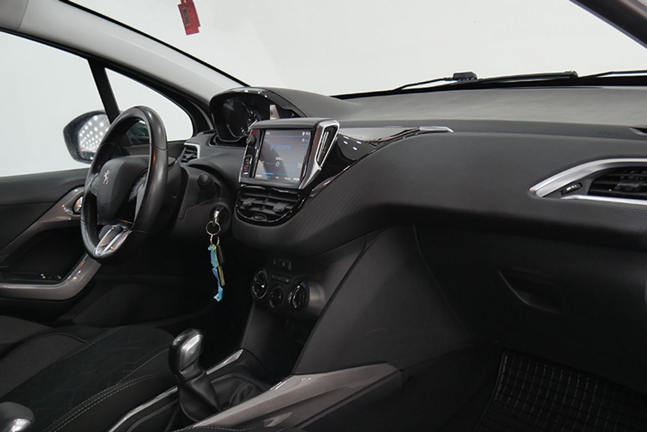 Imagen extra de Peugeot 2008 Style 1.2L PureTech 60KW (82CV)