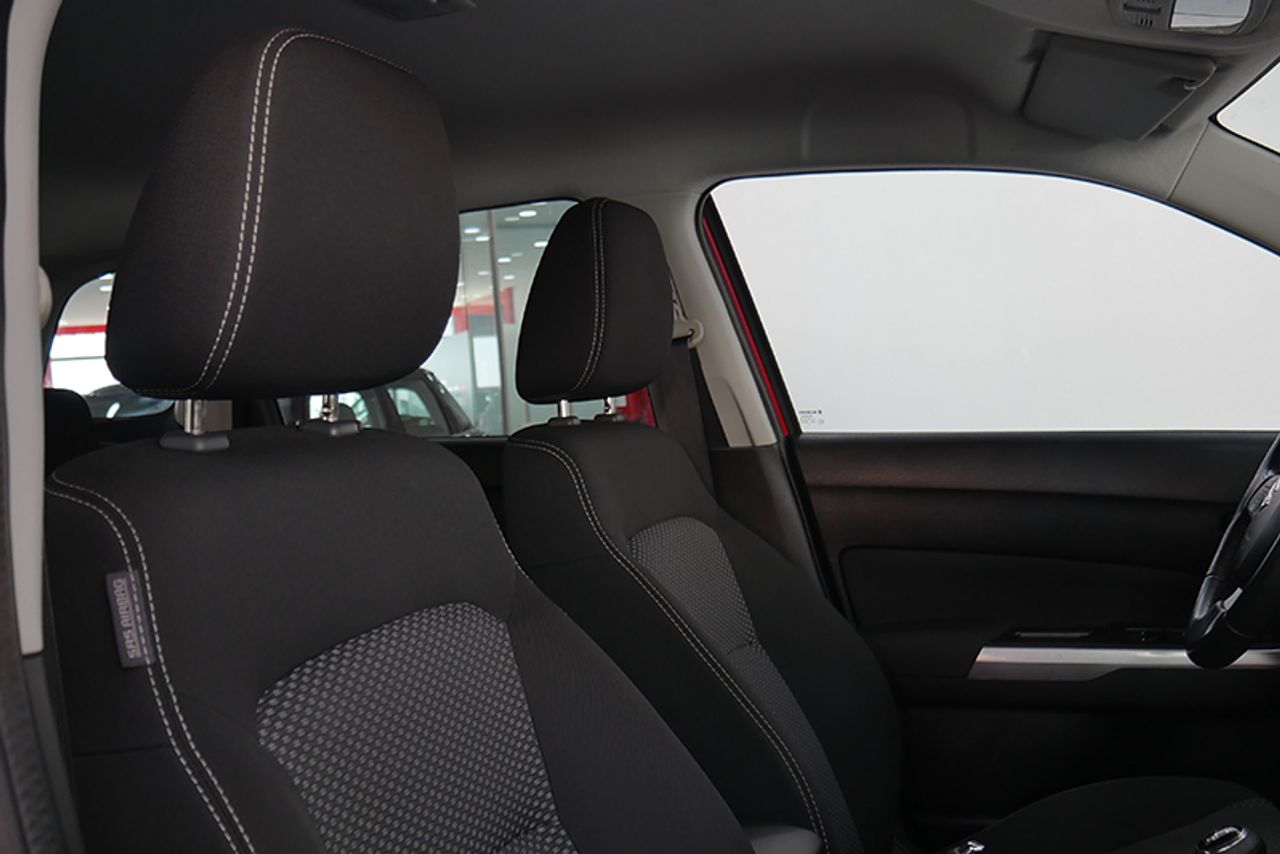Imagen extra de Suzuki Vitara 1.4 T GLE 4WD Mild Hybrid