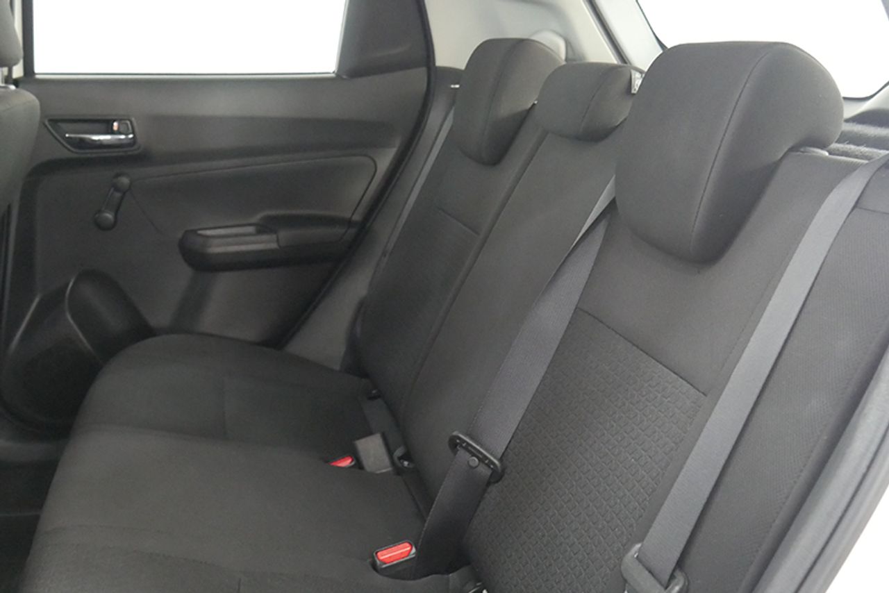 Imagen extra de Suzuki Swift 1.2 GLE Mild Hybrid