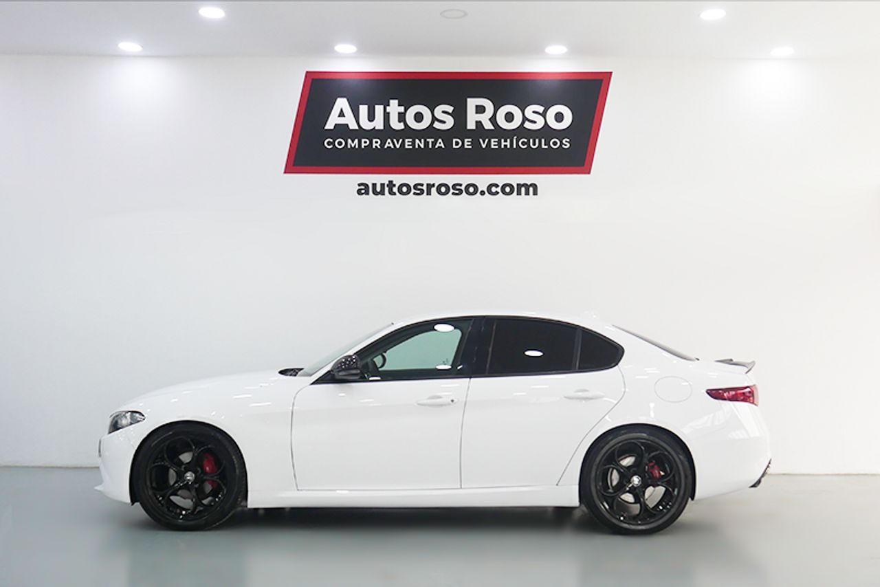 Imagen extra de Alfa Romeo Giulia 2.0 Gasolina 147kW (200CV) Giulia AT