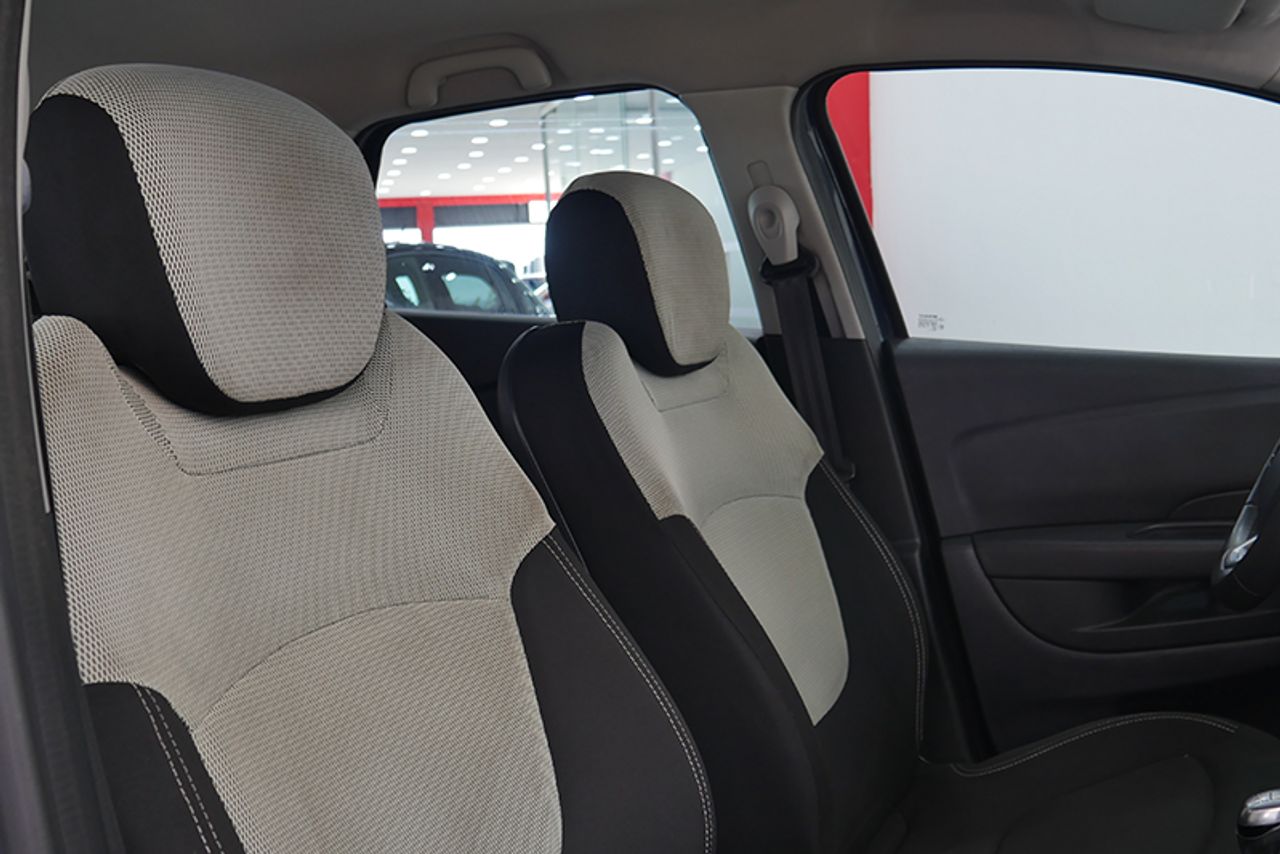 Imagen extra de Renault Captur Limited dCi 66kW (90CV)