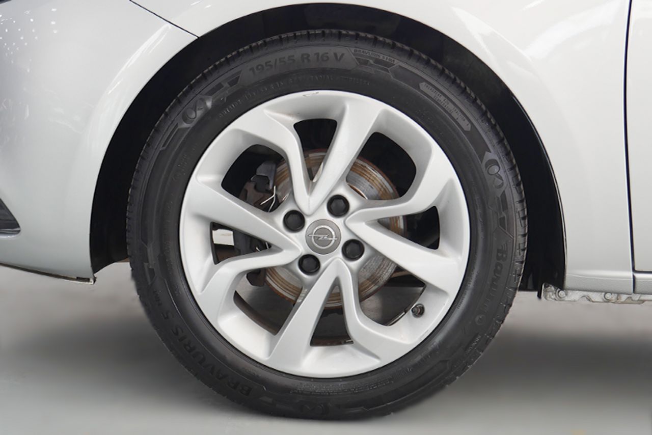 Imagen extra de Opel Corsa 1.4 66kW (90CV) Color Edition