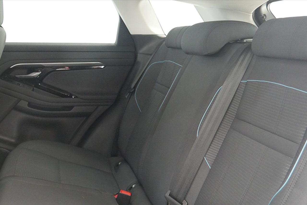 Imagen extra de Land-Rover Range Rover Evoque 2.0 D150 AUTO 4WD MHEV